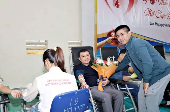 Cán bộ, viên chức và người lao động Vườn quốc gia Xuân Thủy tham gia Ngày hội hiến máu tình nguyện đợt 2 năm 2024 