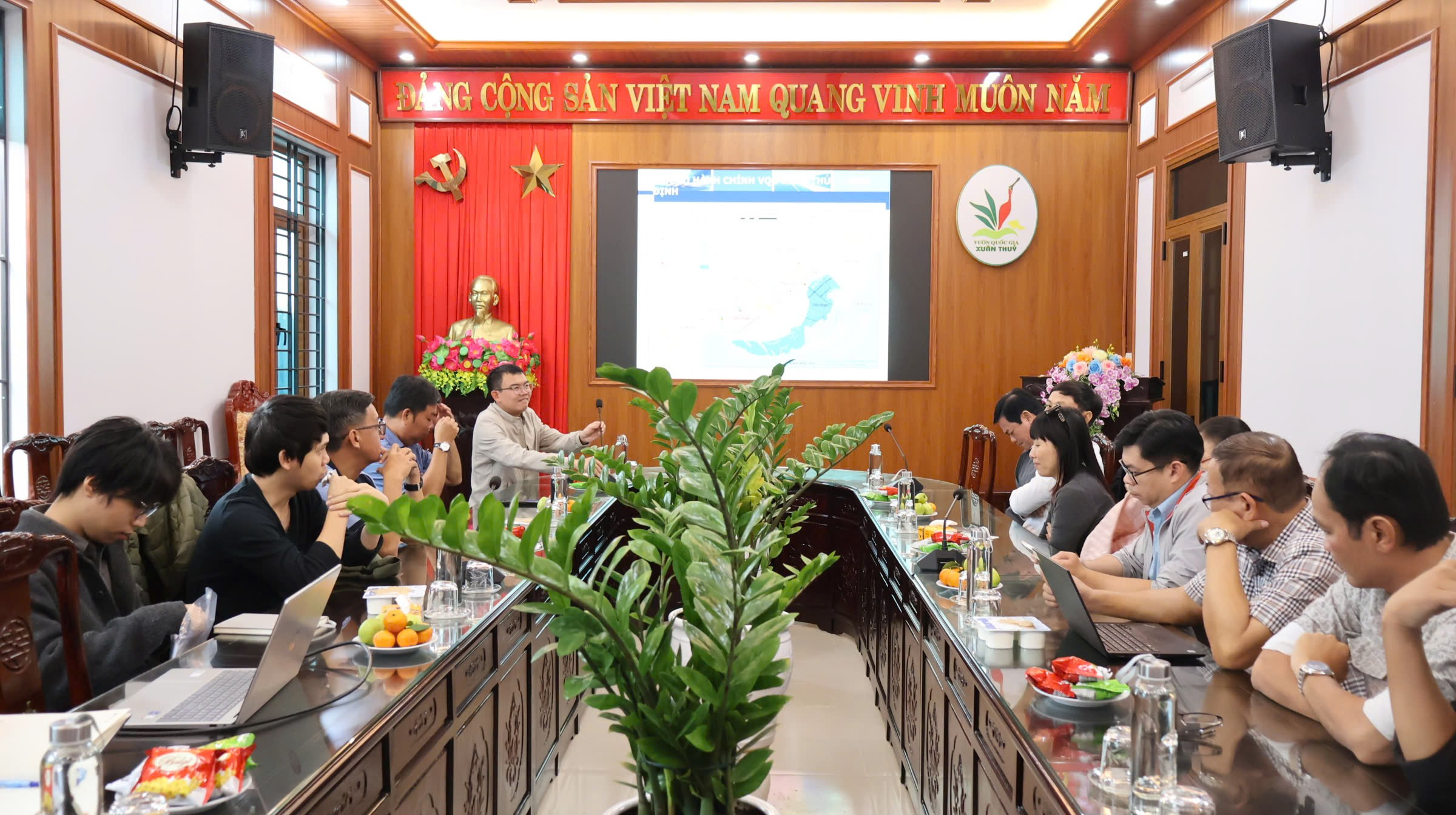 Đoàn WWF Việt Nam và các đơn vị liên quan tham quan, trao đổi  kinh nghiệm mô hình quản lý, sử dụng bền vững đất ngập nước  tại Vườn quốc gia Xuân Thủy