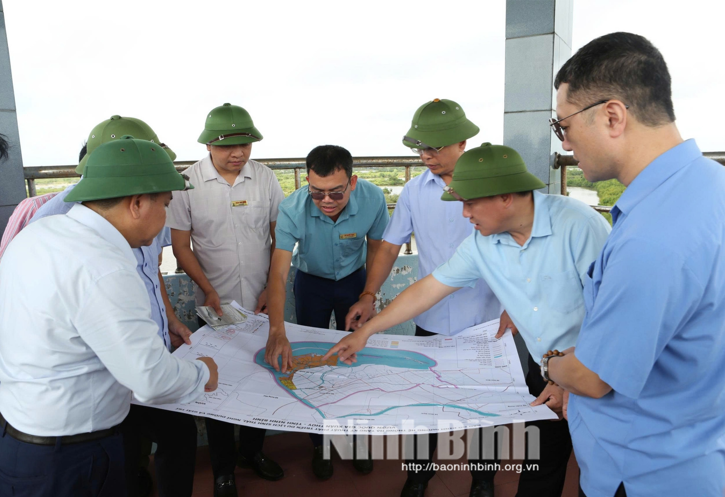 tin tức